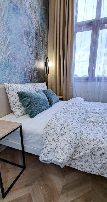 Lion Apartments - Premium Studio With Balcony Cracovie Extérieur photo
